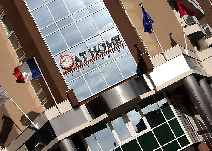アット ホーム アパートホテル